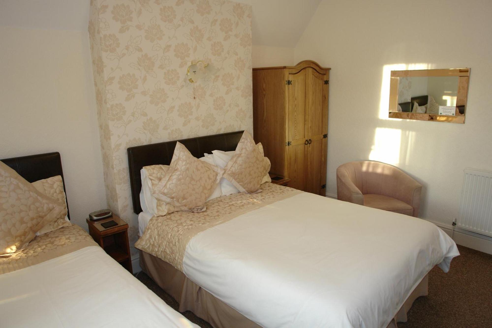 Cedar Lodge Llandudno Bilik gambar